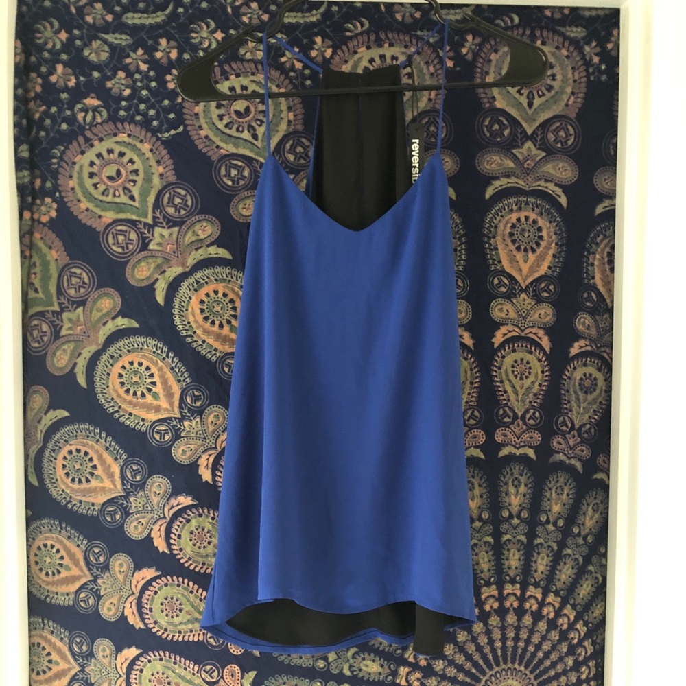 REVERSIBLE EXPRESS TOP